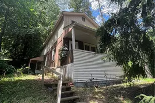 57 Lower Rd, Pittsburgh, PA 15215 - Photo 2