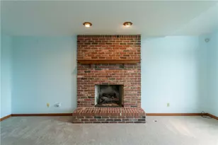 128 Moffett Run Rd, Center Township, PA 15001 - Photo 10