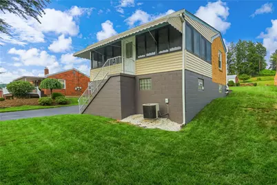 9144 Saginaw Dr, Pittsburgh, PA 15237 - Photo 8