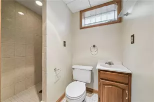 361 Avenue F, Pittsburgh, PA 15221 - Photo 22