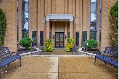 900 Washington Road #212, Pittsburgh, PA 15228 - Photo 1