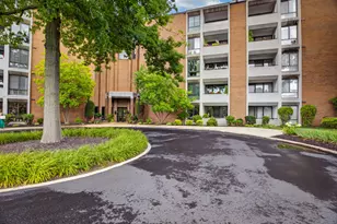 900 Washington Rd, Pittsburgh, PA 15228 - Photo 2