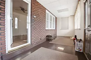 407 Lexington Ave, Pittsburgh, PA 15215 - Photo 2