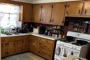 719 Anderson St, New Kensington, PA 15068 - Photo 2