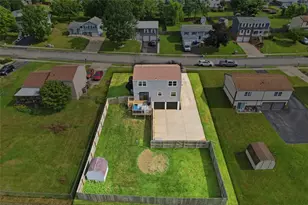 320 Celestial Dr, Economy, PA 15042 - Photo 44