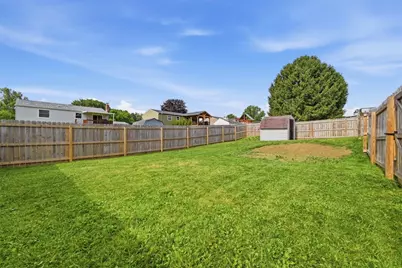 320 Celestial Dr, Economy, PA 15042 - Photo 38