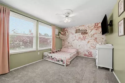 320 Celestial Dr, Economy, PA 15042 - Photo 30