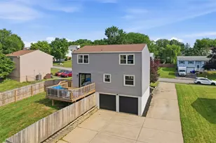 320 Celestial Dr, Economy, PA 15042 - Photo 36