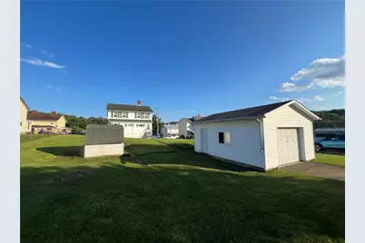 216 Prisani Street, Hempfield Township, PA 15690 - Photo 34