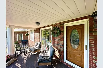 909 E Fairfield Ave, Neshannock Township, PA 16105 - Photo 4