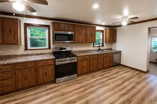 409 Penn Ave, Leechburg Boro, PA 15656 - Photo 4