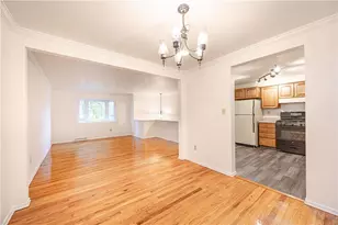 344 Springwood Dr, Pittsburgh, PA 15147 - Photo 6