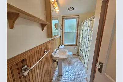 5234 Waltherman St, Ross Twp, PA 15229 - Photo 16