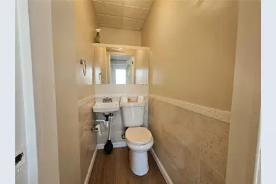 5234 Waltherman St, Ross Twp, PA 15229 - Photo 10
