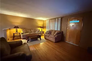 8239 Chaske St, Verona, PA 15147 - Photo 10