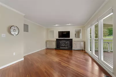 1805 Pioneer Dr, Sewickley, PA 15143 - Photo 14