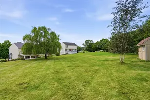 1805 Pioneer Dr, Sewickley, PA 15143 - Photo 40