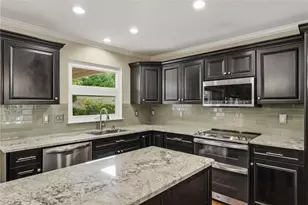 1805 Pioneer Dr, Sewickley, PA 15143 - Photo 6