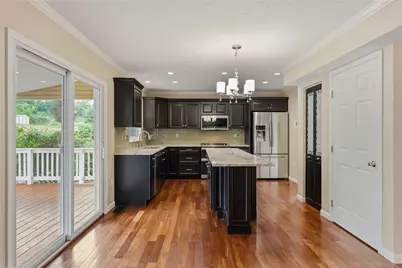 1805 Pioneer Dr, Sewickley, PA 15143 - Photo 10