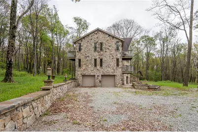 138 Fern Mountain Rd, Donegal, PA 15501 - Photo 2