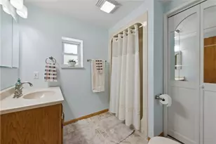 945 Roland Rd, Wilkins Township, PA 15221 - Photo 20