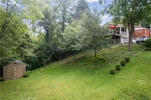945 Roland Rd, Wilkins Township, PA 15221 - Photo 32