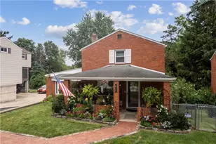 945 Roland Rd, Wilkins Township, PA 15221 - Photo 2