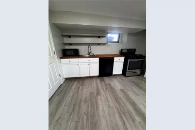 946 Beech Ave #5, Pittsburgh, PA 15233 - Photo 2