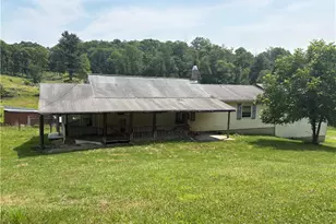 521 Aspen Rd, Fairview Township, PA 16050 - Photo 2