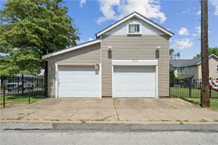 400 Carothers Ave, Scott Township, PA 15106 - Photo 30
