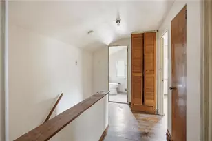 1391 Laketon Rd, Pittsburgh, PA 15221 - Photo 10