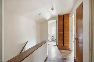 1391 Laketon Rd, Pittsburgh, PA 15221 - Photo 10