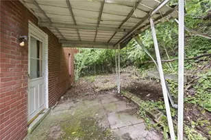1391 Laketon Rd, Pittsburgh, PA 15221 - Photo 18