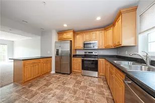350 Creekview, Oakdale, PA 15071 - Photo 12