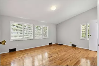 114 Maple Heights Rd, Pittsburgh, PA 15232 - Photo 18
