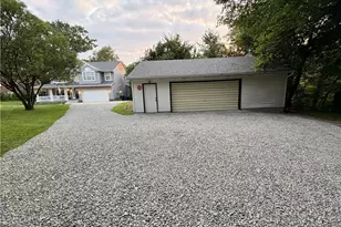 435 Cottage Ln, Monroeville, PA 15146 - Photo 40