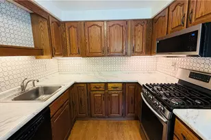 3174 New Hampshire Dr, Lower Burrell, PA 15068 - Photo 22