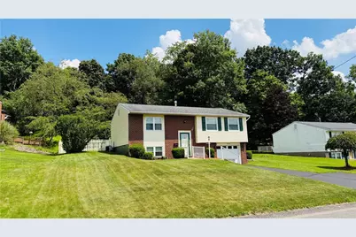3174 New Hampshire Drive, Lower Burrell, PA 15068 - Photo 4