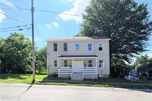 408 Pine St, New Castle, PA 16101 - Photo 2