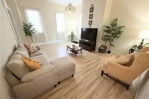 408 Pine St, New Castle, PA 16101 - Photo 6