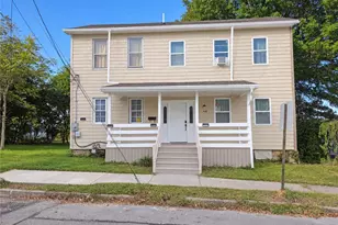 408 Pine St, New Castle, PA 16101 - Photo 1