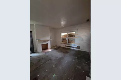 103 Moreland Street, Aliquippa, PA 15001 - Photo 2