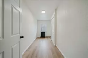 2321 Eccles St, Pittsburgh, PA 15210 - Photo 6
