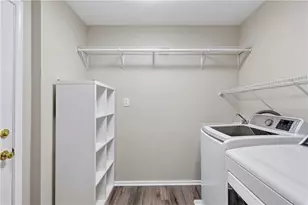 117 Linden Ct, Seven Fields Boro, PA 16046 - Photo 12
