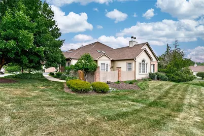 117 Linden Ct, Seven Fields Boro, PA 16046 - Photo 1
