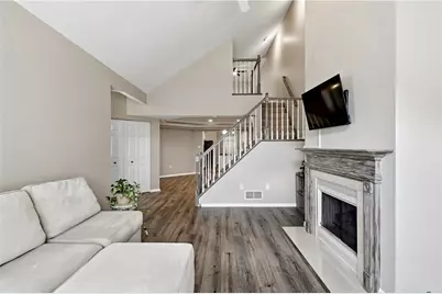 117 Linden Ct, Seven Fields Boro, PA 16046 - Photo 8