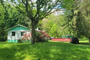 190-192 Hawkins Hollow Rd, Springfield Township, PA 15425 - Photo 2