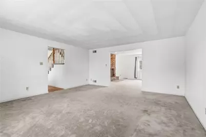 103 Adams Cir, White Township, PA 15701 - Photo 10