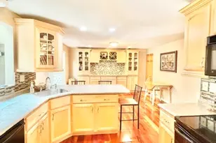 107 Verlinden Dr, Monroeville, PA 15146 - Photo 4