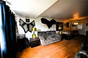 133 Windsor Dr, Pittsburgh, PA 15235 - Photo 2